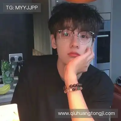 孔铃媚